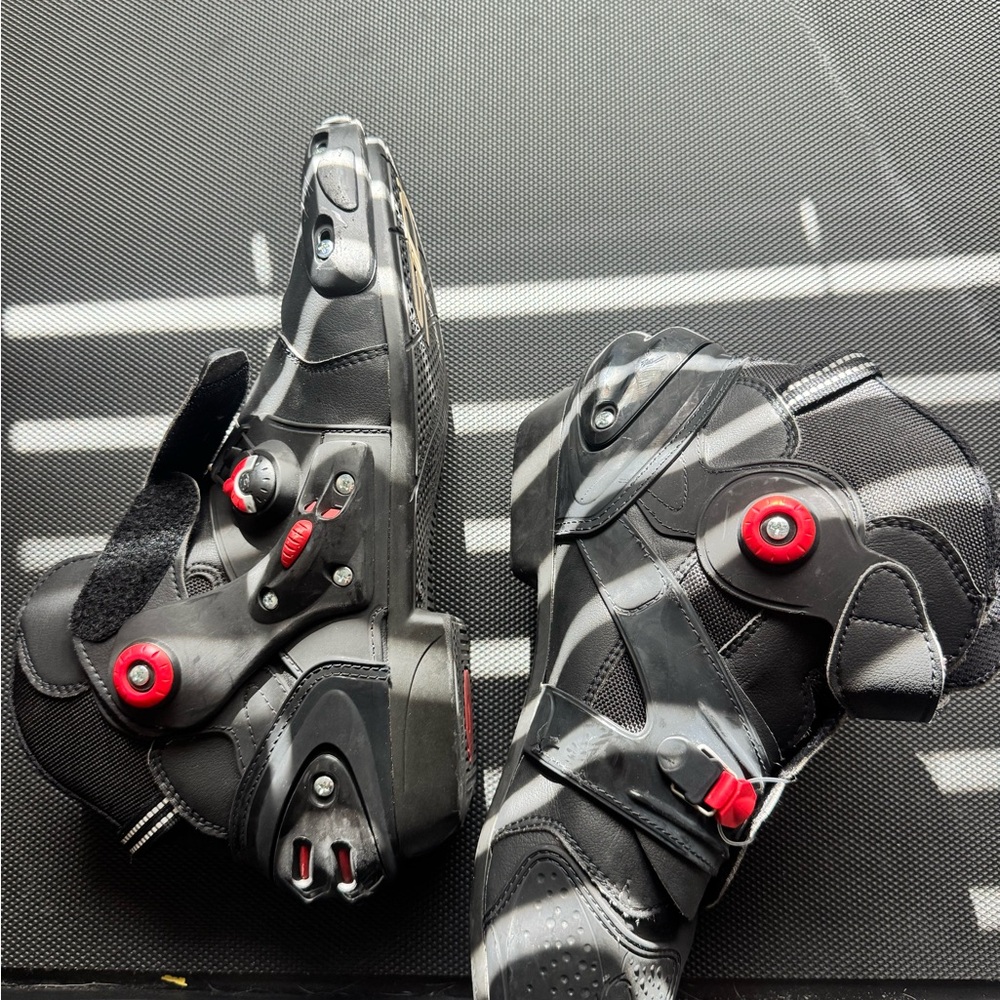 Men's Black Performance motorcycle Shoes with Red Accents